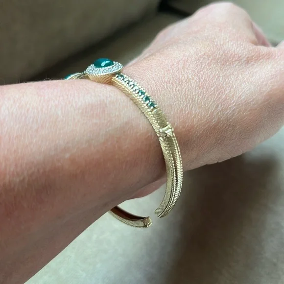 Judith Ripka Chalcedony & Chrome Diopside Gold Clad Sterling Bangle Cuff - Picture 8 of 16